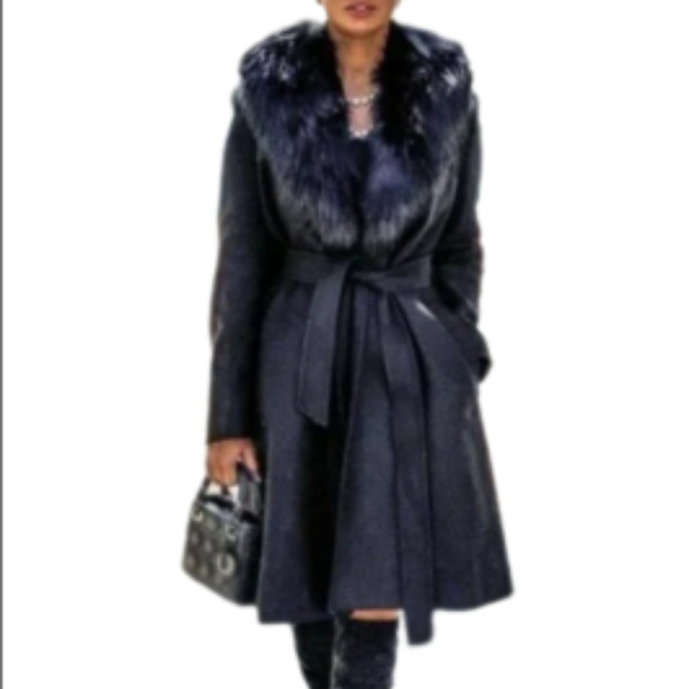 Zara Premium Italian Wool Coat with Removable Faux fur Collar